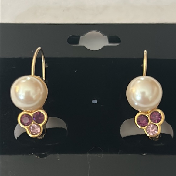 Fresh White Water Pearl Two Tone Amethyst Look Earrings - Picture 3 of 4